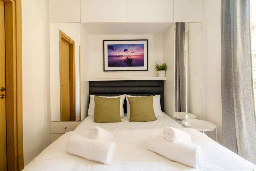 Kelly'S Urban Home - 5 Mins Walk To Acropolis アテネ エクステリア 写真